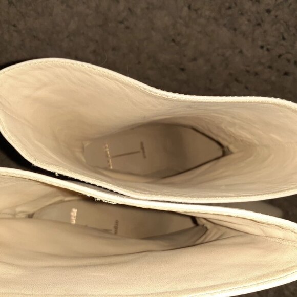 BLACK SUEDE STUDIO-Audrey Ankle Bootie-Quartz Cream Leather Revolve-SZ 7.5-NWOB - Picture 6 of 7